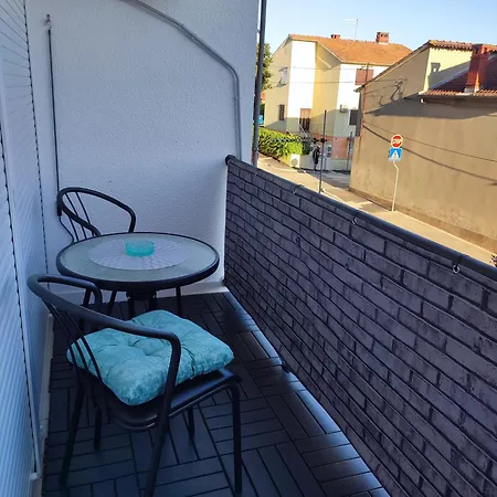 Апартаменты Levi Пула